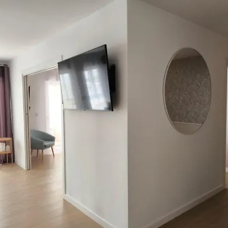 Apartment 3-sypialnie Na Plazy I Garaz *
